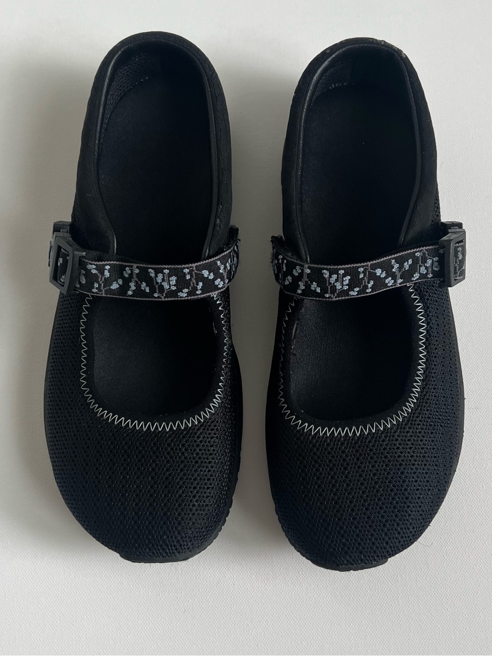 Merrell Black Mary Jane-Style Slip-On Sneakers